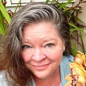 Meet your Posher, Wendy